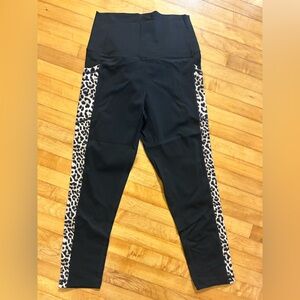 Black Leggings with Leopard Print Accents